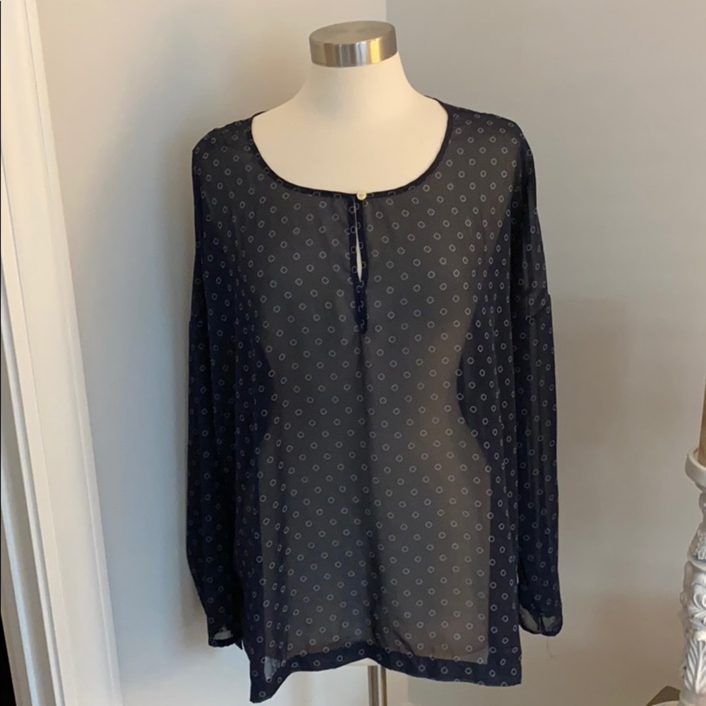 **FREE SHIPPING** Old Navy Blouse